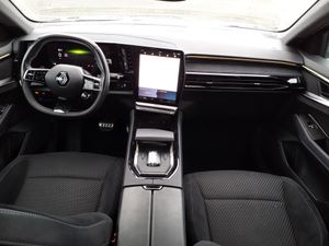 Renault Austral 1.3MHEV 160CV SPIRIT ALPINE - Foto 3