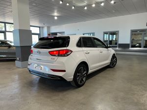 Hyundai i30 1.0T-GDI 120CV CREATIVE AUTOMATICO BERLINA - Foto 6