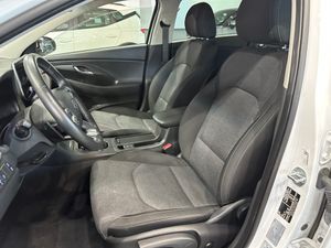 Hyundai i30 1.0T-GDI 120CV CREATIVE AUTOMATICO BERLINA - Foto 9