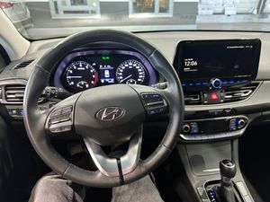 Hyundai i30 1.0T-GDI 120CV CREATIVE AUTOMATICO BERLINA - Foto 11