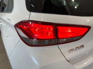 Hyundai i30 1.0T-GDI 120CV CREATIVE AUTOMATICO BERLINA - Foto 21