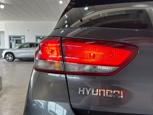 Hyundai i30 1.0T-GDI 120CV CREATIVE AUTOMATICO BERLINA - Foto 22