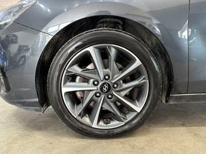 Hyundai i30 1.0T-GDI 120CV CREATIVE AUTOMATICO BERLINA - Foto 24
