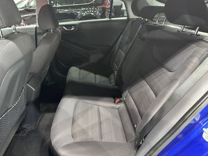 Hyundai IONIQ 1.6HEV 136CV KLASS DCT - Foto 9