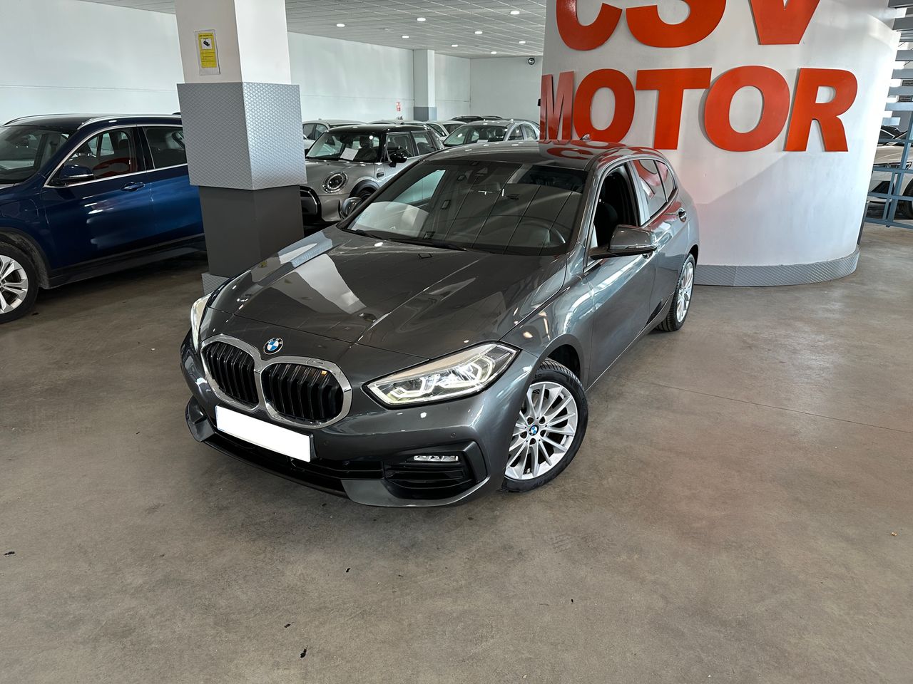 BMW Serie 1 118I 136CV - Foto 1