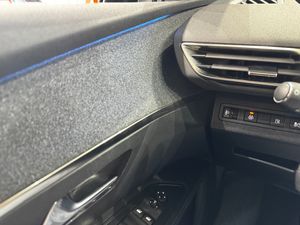 Peugeot 3008 Hybrid 1.6HYBRID 225CV ALLURE PACK - Foto 16