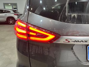 Ford S Max 2.5FHEV 190CV STLINE - Foto 25