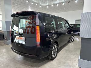 Hyundai Staria 2.2CRDI 170CV MAXX - Foto 6