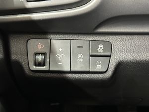 Kia Stonic 1.0 T-GDI 100CV MHEV IMT CONCEPT SUV - Foto 18