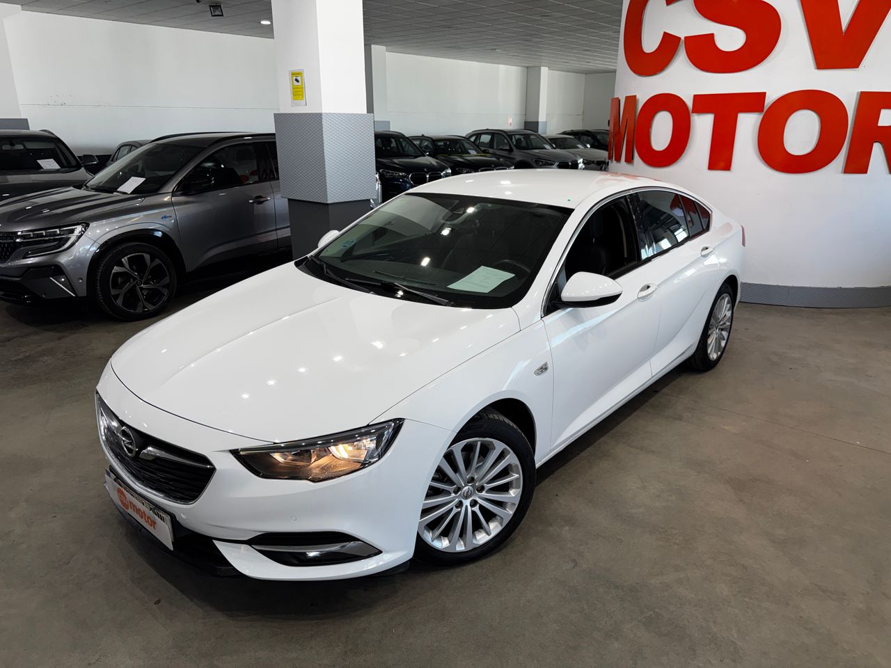 Opel Insignia  Grand Sport Innovation 1.6 CDTi Start & Stop 100 kW (136 CV) AT6 1.6 CDTI 136CV TD INNOVATION AUTO BERLINA - Foto 1