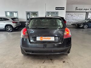 Fiat Stilo 1,9JTD 3P 120CV - Foto 7
