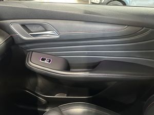 MG eHS 1.5T GDI 258CV PHEV LUXURY SUV - Foto 15