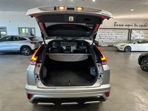 Mitsubishi Eclipse Cross 2.4PHEV 188CV KAITEKI 4WD - Foto 7