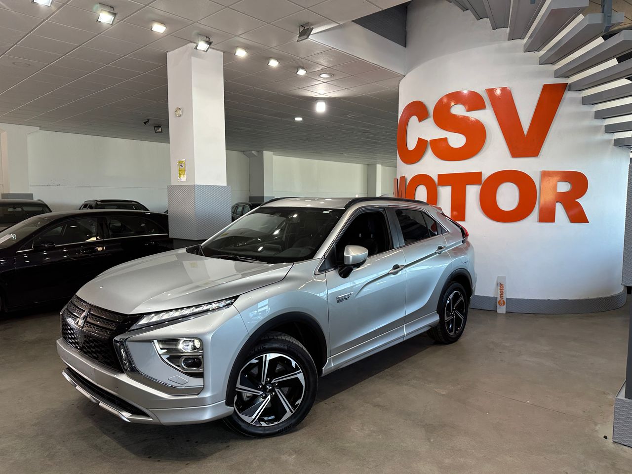 Mitsubishi Eclipse Cross 2.4PHEV 188CV KAITEKI 4WD - Foto 1