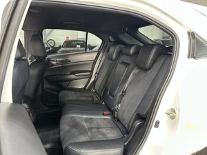 Mitsubishi Eclipse Cross 2.4PHEV 188CV KAITEKI 4WD - Foto 10