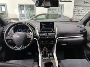 Mitsubishi Eclipse Cross 2.4PHEV 188CV KAITEKI 4WD - Foto 11