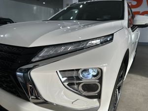 Mitsubishi Eclipse Cross 2.4PHEV 188CV KAITEKI 4WD - Foto 20
