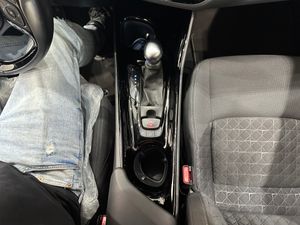 Toyota C-HR 1.8HYBRID 122CV ADVANCE - Foto 19