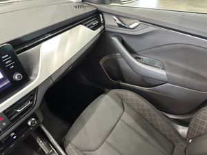 Skoda Kamiq 1.0TSI 110CV SELECTION - Foto 14