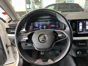 Skoda Kamiq 1.0TSI 110CV SELECTION - Foto 12