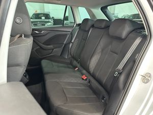 Skoda Kamiq 1.5TSI 150CV SELECTION - Foto 10