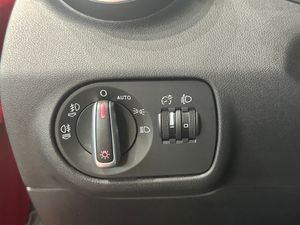 Audi A1 1,6 TDI 3P 90CV - Foto 19