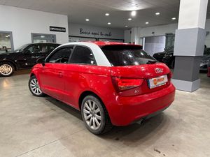 Audi A1 1,6 TDI 3P 90CV - Foto 5
