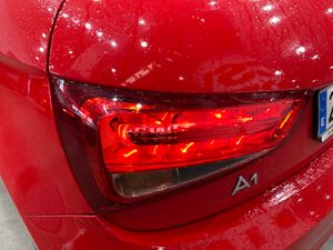 Audi A1 1,6 TDI 3P 90CV - Foto 22