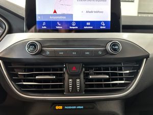 Ford Focus 1.0ECOBOOST 125CV TREND+ AUTO - Foto 18