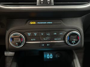 Ford Focus 1.0ECOBOOST 125CV TREND+ AUTO - Foto 19