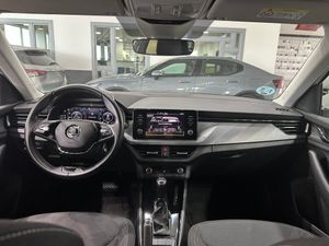Skoda Kamiq 1.0TSI 110CV AMBITION DSG - Foto 12
