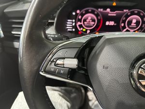 Skoda Kamiq 1.0TSI 110CV AMBITION DSG - Foto 17