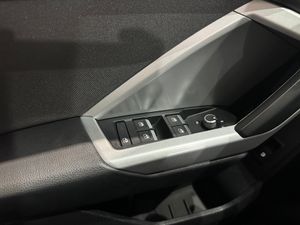 Audi Q3 45TFSI 245CV STRONIC BUSINESS - Foto 18