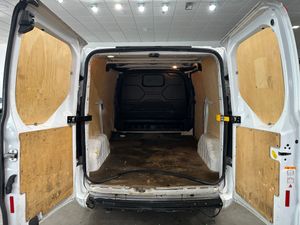 Ford Transit Custom 2.0 ECOBLUE 130CV L1H1 TREND - Foto 17