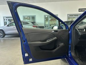 Renault Clio 1.6E-TECH 140CV BUSINESS AUTO - Foto 23