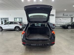 Skoda Octavia 1.4PHEV 204CV DSG6 AMBITION FAMILIAR - Foto 17