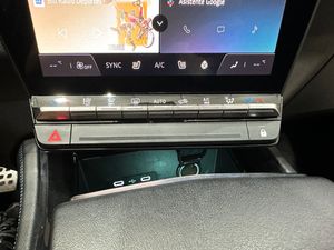 Renault Austral 1.2E-TECH 200CV ICONIC ESPIRIT ALPINE - Foto 19