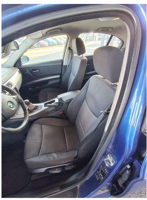 BMW Serie 3 320d Berlina Aut. - Foto 9