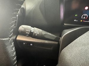 Citroën C4 BlueHDi 130 EAT8 Feel Pack - Foto 15