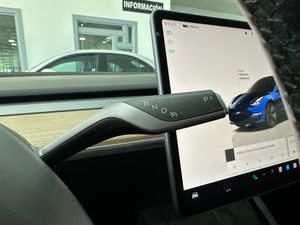 Tesla Model 3 Tracción trasera - Foto 13