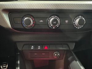 Audi A1 Sportback S line 30 TFSI - Foto 18
