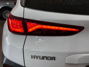 Hyundai Kona Eléctrico 100 kW (136 CV) Tecno 39 kWh - Foto 22
