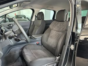Peugeot 3008 1,6 HDI 110CV 5P - Foto 9