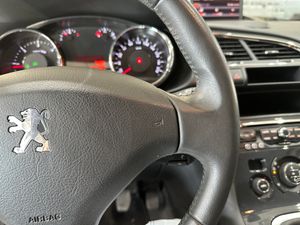 Peugeot 3008 1,6 HDI 110CV 5P - Foto 14
