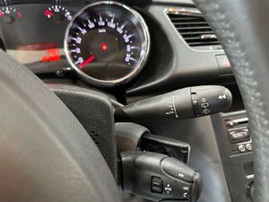 Peugeot 3008 1,6 HDI 110CV 5P - Foto 17