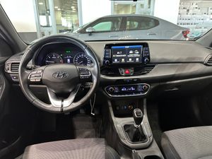 Hyundai i30 1,6 CRDI 116CV FAMILIAR - Foto 10