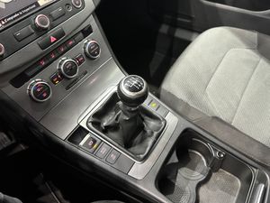 Volkswagen Passat Variant Advance 2.0 TDI 140 CV BlueMotion Technology ES EL MODELO VARIANT 2.0 Tdi Business - Foto 14