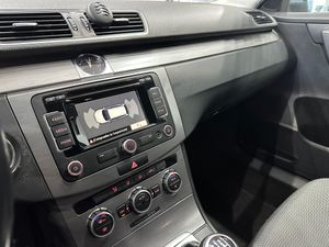 Volkswagen Passat Variant Advance 2.0 TDI 140 CV BlueMotion Technology ES EL MODELO VARIANT 2.0 Tdi Business - Foto 15