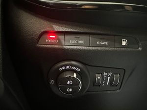 Jeep Compass 1.3PHEV 240CV 4XE TRAILHAWK - Foto 17