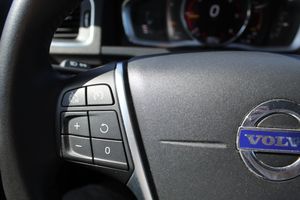 Volvo V60 D2 Momentum Aut. - Foto 18